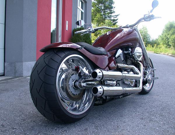 Suzuki VZR 1800 Intruder Red Jewel 